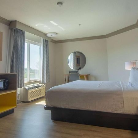 Days Inn By Wyndham Carlsbad Zewnętrze zdjęcie